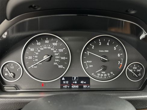 Used 2017 BMW 340i Gran Turismo xDrive image 28