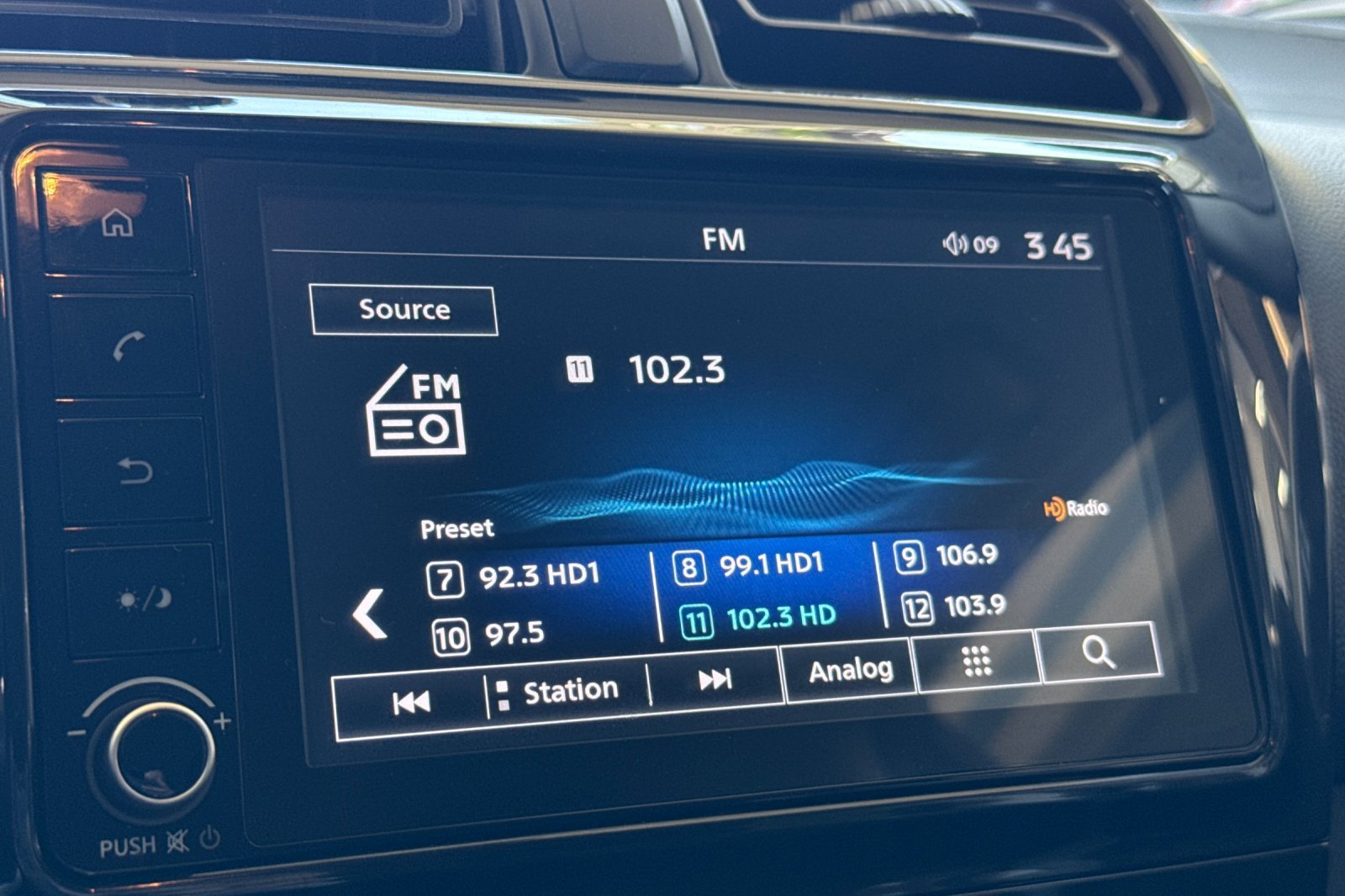 Used 2024 Mitsubishi Mirage ES FWD image 18