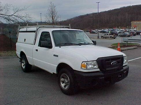 Used 2010 Ford Ranger XLT RWD image 2