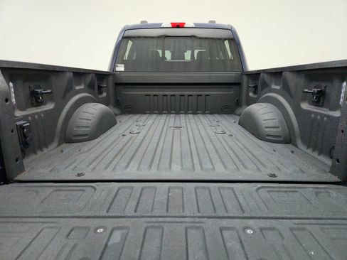 Used 2023 Ford F250 Lariat w/ Sport Appearance Package AWD/4WD image 33