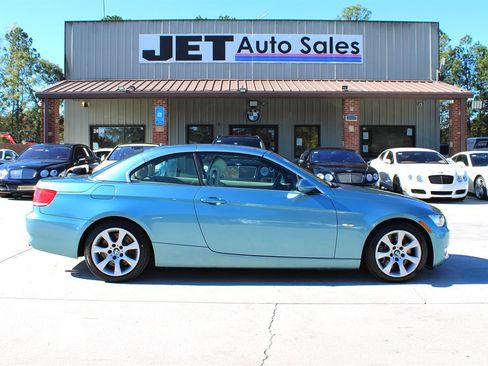 Used 2008 BMW 335i Convertible image 15