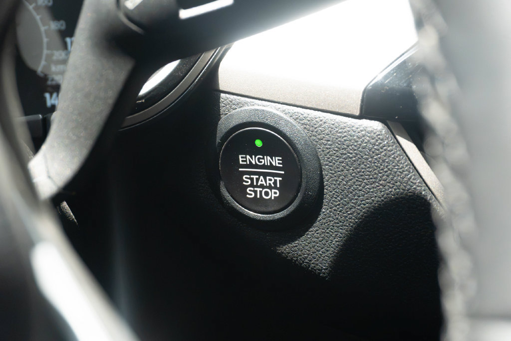 Used 2022 Ford Escape SE w/ SE Sport Appearance Package FWD image 28