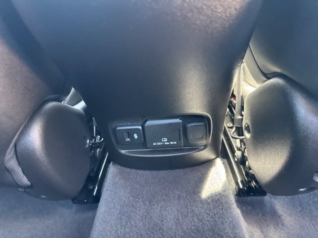 Used 2022 Chevrolet Malibu Premier FWD image 14