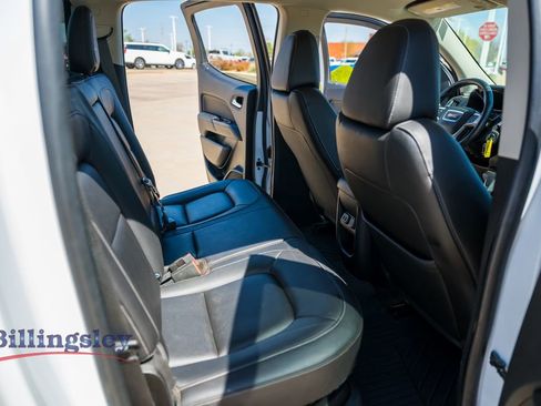 Used 2017 GMC Canyon SLT w/ Driver Alert Package image 14