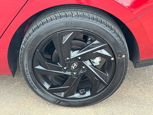 New 2026 Hyundai Elantra Sport FWD image 20