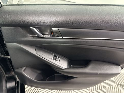 Used 2020 Honda Accord Sport image 26