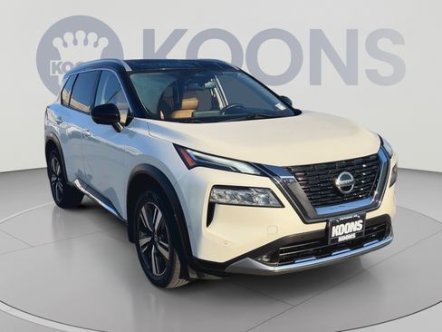 Used 2021 Nissan Rogue Platinum FWD image 4
