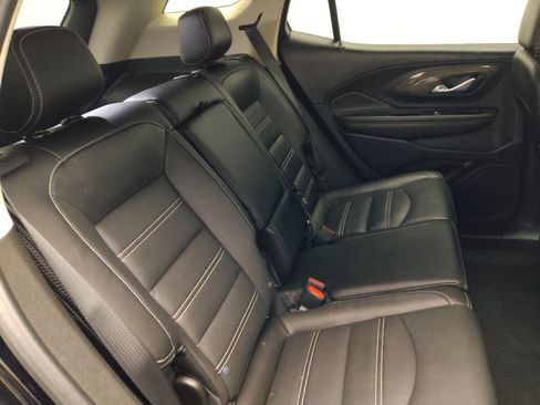 Used 2022 GMC Terrain Denali w/ Denali Premium Package image 19