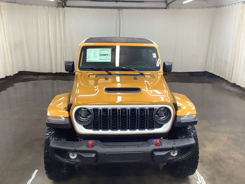 New 2026 Jeep Wrangler Unlimited Rubicon AWD/4WD image 2