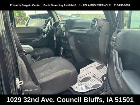 Used 2017 Jeep Wrangler Unlimited Sport w/ Quick Order Package 24S AWD/4WD image 9