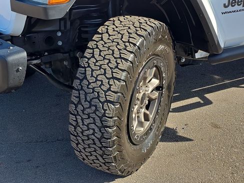 Used 2023 Jeep Wrangler Unlimited Rubicon 392 image 37