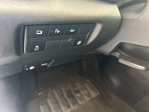 Used 2024 Nissan Versa S w/ Trunk Package FWD image 19