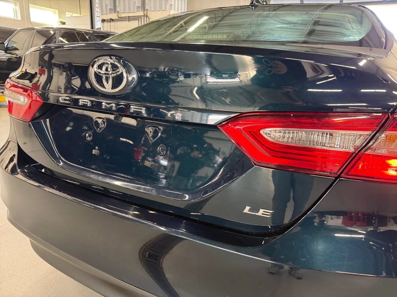 Used 2020 Toyota Camry LE FWD image 42