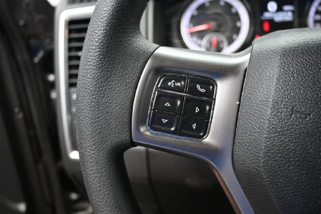 Used 2024 RAM 1500 Warlock AWD/4WD image 19