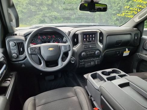 New 2026 Chevrolet Silverado 2500 Custom w/ Custom Value Package AWD/4WD image 20