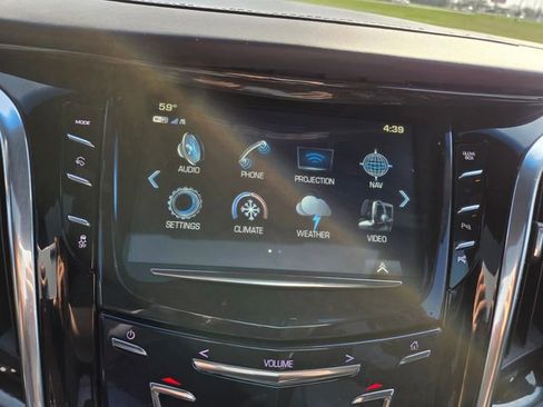 Used 2017 Cadillac Escalade ESV Platinum AWD/4WD image 30