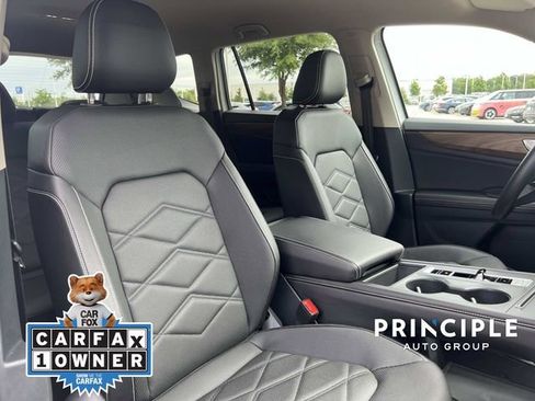 Certified 2025 Volkswagen Atlas SE AWD/4WD image 34