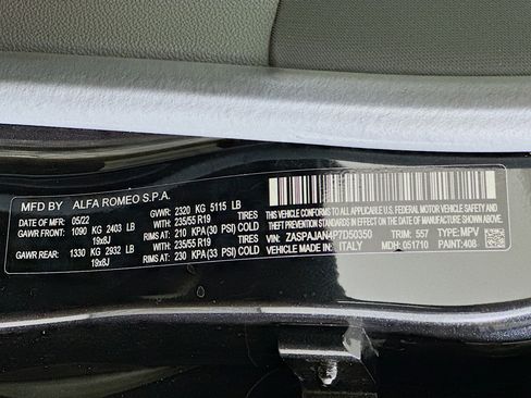 Used 2023 Alfa Romeo Stelvio Sprint RWD image 12