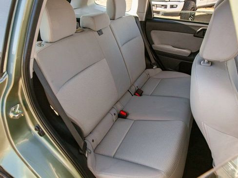 Used 2015 Subaru Forester 2.5i image 12