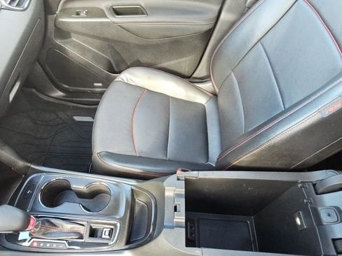 Used 2022 Chevrolet Equinox RS w/ RS Leather Package image 51