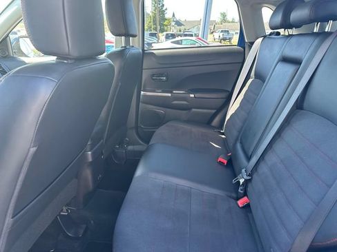 Used 2024 Mitsubishi Outlander Sport ES AWD/4WD image 19