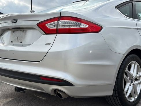 Used 2013 Ford Fusion SE image 10