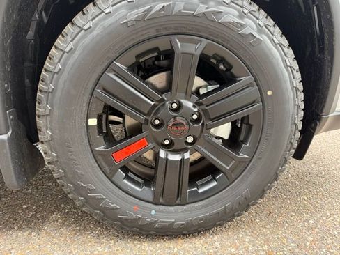 New 2026 Nissan Rogue SV AWD/4WD image 32
