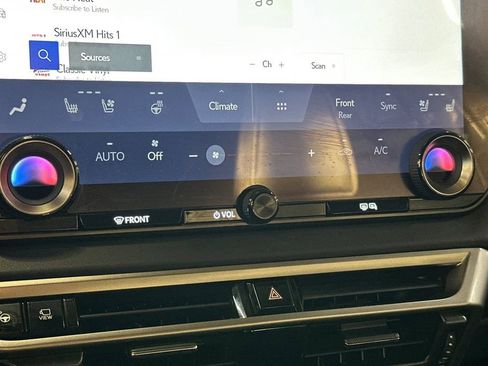 Used 2024 Lexus RX 350 AWD w/ Convenience Package image 17