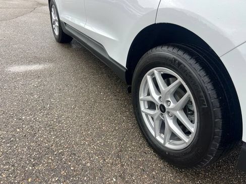 Certified 2024 Ford Edge SEL w/ Convenience Package AWD/4WD image 26