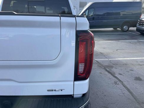 Used 2021 GMC Sierra 1500 SLT w/ SLT Premium Plus Package image 18