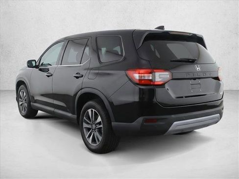 Used 2024 Honda Pilot EX-L image 5