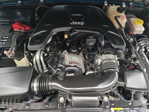Used 2020 Jeep Wrangler Unlimited Sport S AWD/4WD image 30
