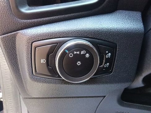 Certified 2021 Ford EcoSport SE w/ SE Appearance Package FWD image 18