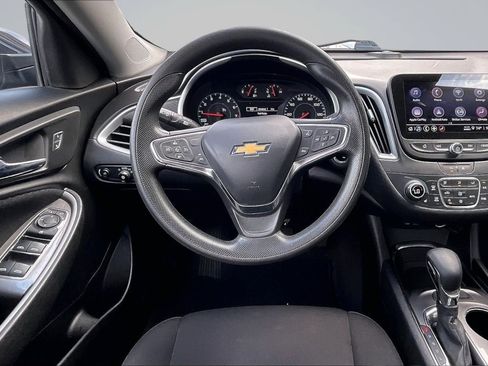 Used 2023 Chevrolet Malibu LT FWD image 5