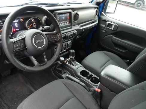 Used 2022 Jeep Wrangler Unlimited Sport AWD/4WD image 14
