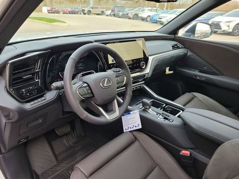 New 2026 Lexus TX 350 AWD image 18