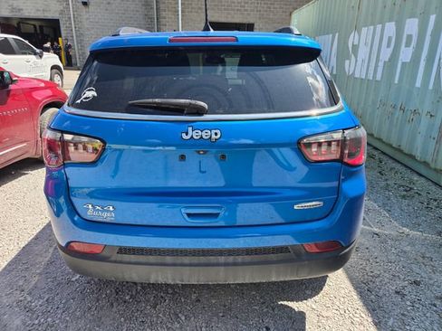 Used 2022 Jeep Compass Latitude w/ Convenience Group AWD/4WD image 6