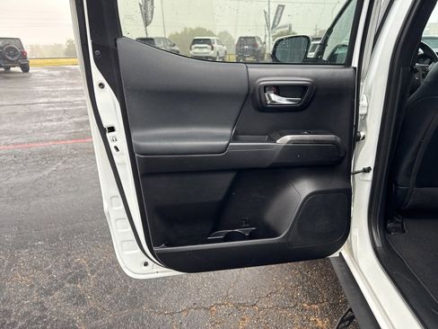 Used 2019 Toyota Tacoma TRD Pro image 31