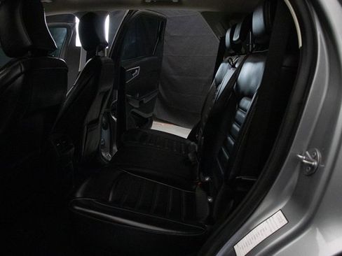 Used 2024 Ford Edge SEL image 20