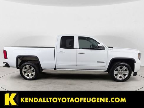 Used 2017 GMC Sierra 1500 4x4 Double Cab w/ Elevation Edition image 6