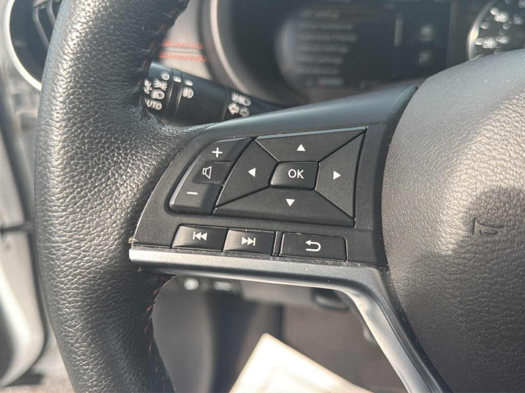 Certified 2024 Nissan Kicks SR w/ SR Premium Package FWD image 32