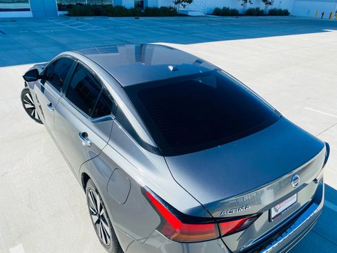 Used 2022 Nissan Altima 2.5 SV image 6