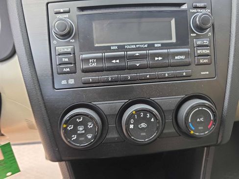 Used 2014 Subaru Impreza 2.0i Sport Premium image 15