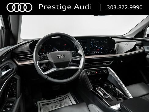 Used 2025 Audi Q5 Premium Plus w/ Premium Plus AWD/4WD image 4