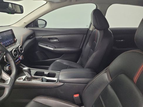 Used 2020 Nissan Sentra SR w/ Premium Package FWD image 17