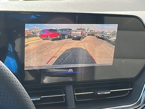 New 2026 Chevrolet Trax RS w/ Sunroof Package image 26