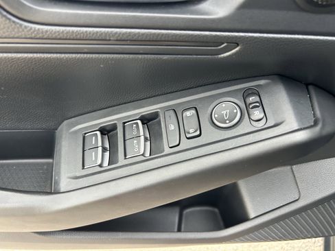 Used 2023 Honda Accord LX image 12