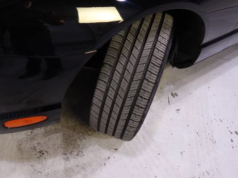 Used 2002 Ford Thunderbird Deluxe 2dr Convertible image 10