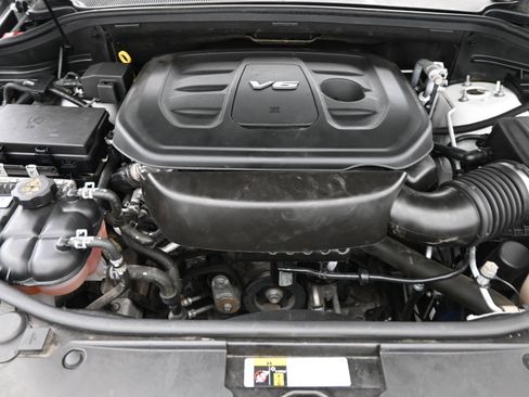 Used 2017 Jeep Grand Cherokee Laredo w/ Quick Order Package 2BE image 17