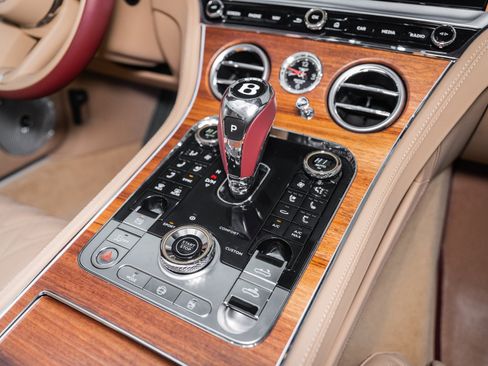New 2026 Bentley Continental GTC image 38